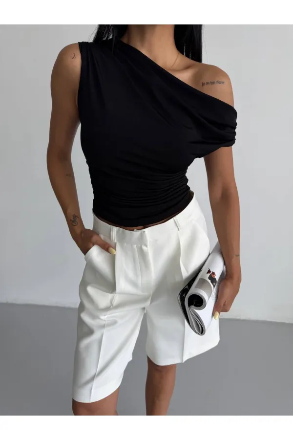 Kadın Siyah Yandan Drapeli Kayık Yaka Sandy Bluz HZL25S-FRY123201