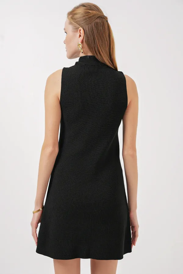 Robe mini sans manches en maille 15906 - Noire