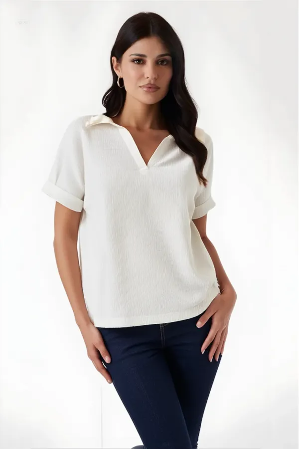 Kadın Ekru Polo Yaka Geniş Kesim Örme Bluz HZL24S-BD104861
