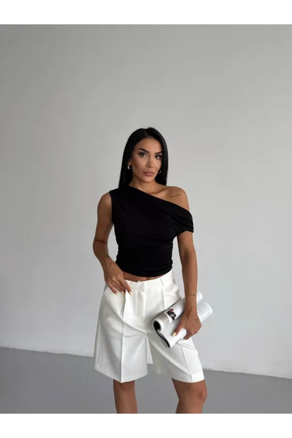 Kadın Siyah Yandan Drapeli Kayık Yaka Sandy Bluz HZL25S-FRY123201