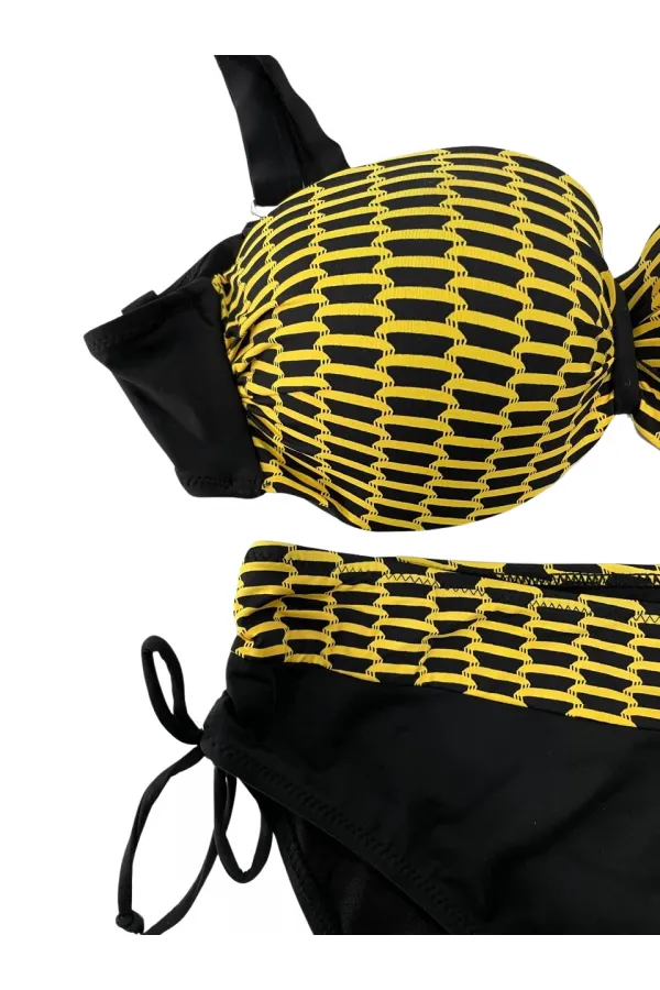 Kadın Sarı Zincir Desenli Büyük Beden Astarlı Siyah Bikini Takım HZL25S-LC3303