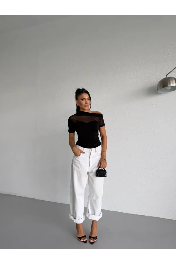 Kadın Siyah Tek Omuz Transparan Tül Detaylı Şık Sandy Bluz HZL26S-FRY123871