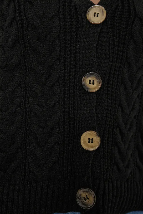 Gilet court boutonné en maille - Noir 15882