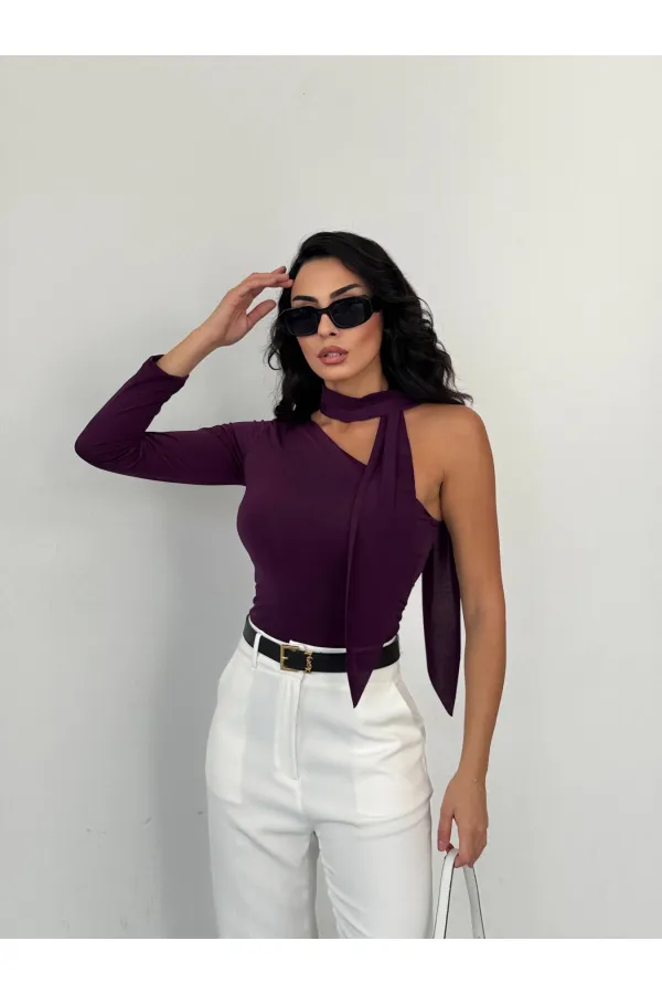 Kadın Mor Fularlı Sandy Kumaş Asimetrik Kesim Bluz HZL25S-FRY123371