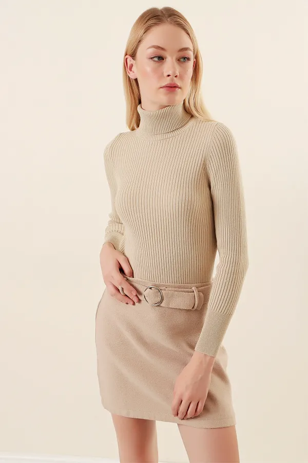 Pull col roulé côtelé beige pour femme HZL22W-BD1445001