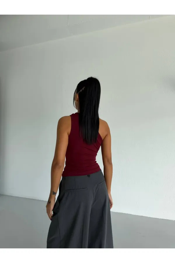 Kadın Bordo Tek Omuz Gold Metal Detaylı Sandy Bluz HZL26S-FRY123821