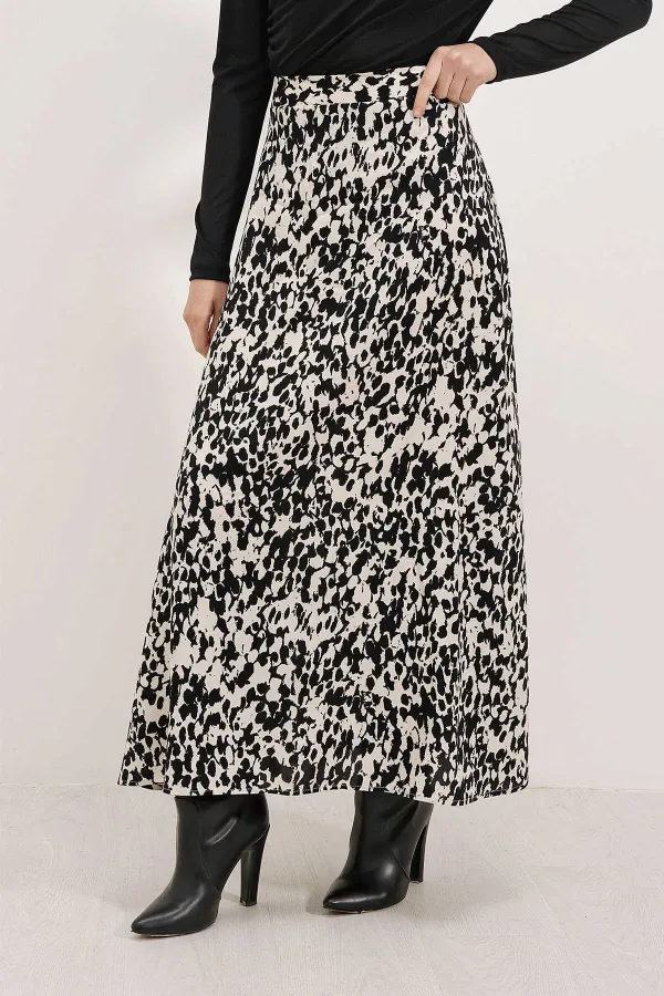 Kadın Krem Siyah Desenli Astarsız Beli Lastikli Midi Boy Etek HZL24S-BD180031