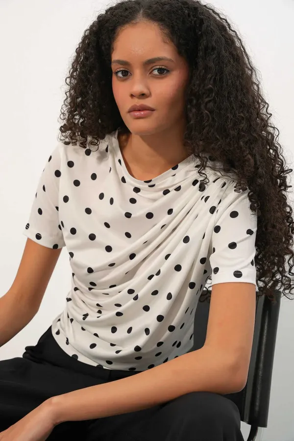 Women's White Satin Short-Sleeve Polka Dot Blouse with Gathered Detail HZL26S-BD1400121 Women's White Satin Short-Sleeve Polka Dot Blouse with Gathered Detail HZL26S-BD1400121
