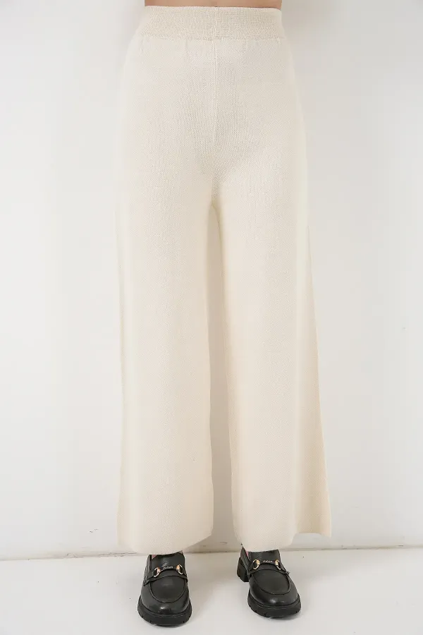 Ensemble deux pièces pour femme : cardigan et pantalon en maille brodée, réf. 15963 - Écru