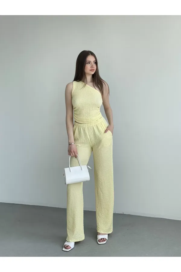 Kadın Sarı Beli Lastilkli Gofre Kumaş Pantolon HZL24S-ZK13261