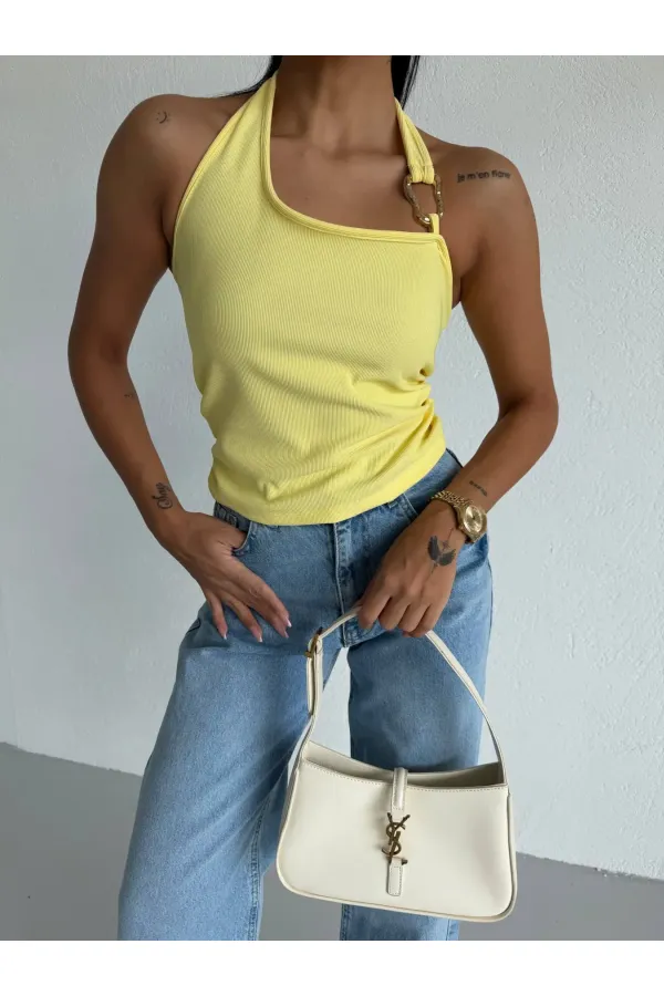 Kadın Sarı Ottoman Kumaş Halter Yaka Toka Detay Bluz HZL26W-FRY123321