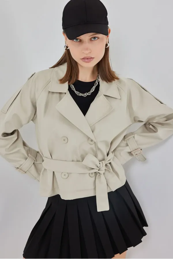 Trench-coat court ceinturé pour femme 5970 - Pierre