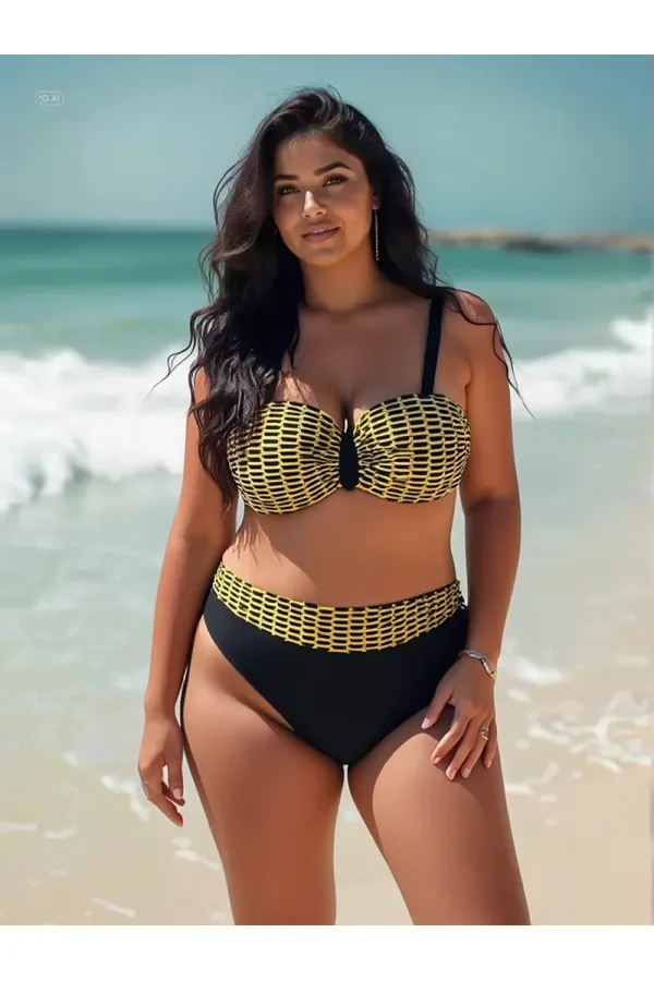 Kadın Sarı Zincir Desenli Büyük Beden Astarlı Siyah Bikini Takım HZL25S-LC3303