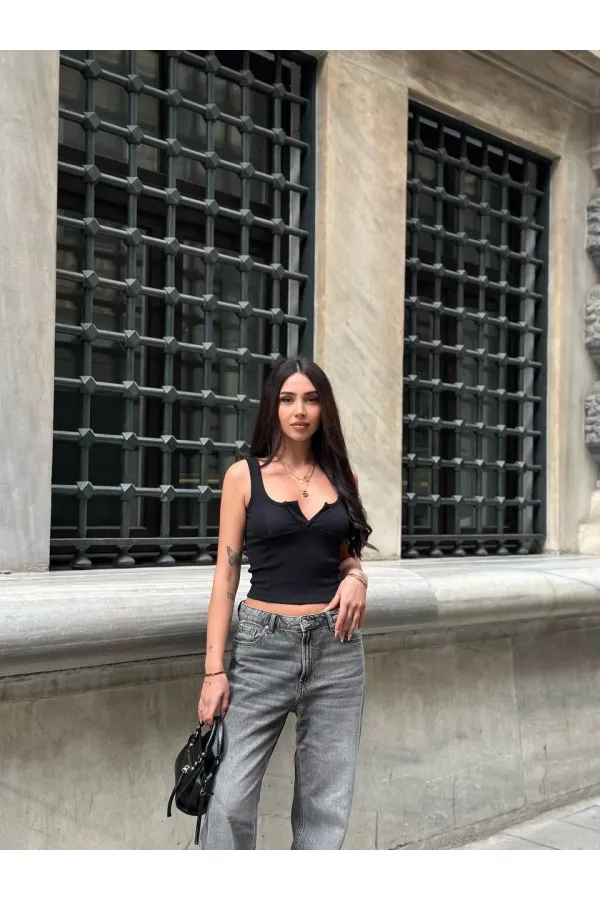 Kadın Siyah Önü Çıt Çıt Kapamalı Crop HZL25S-ZK11671