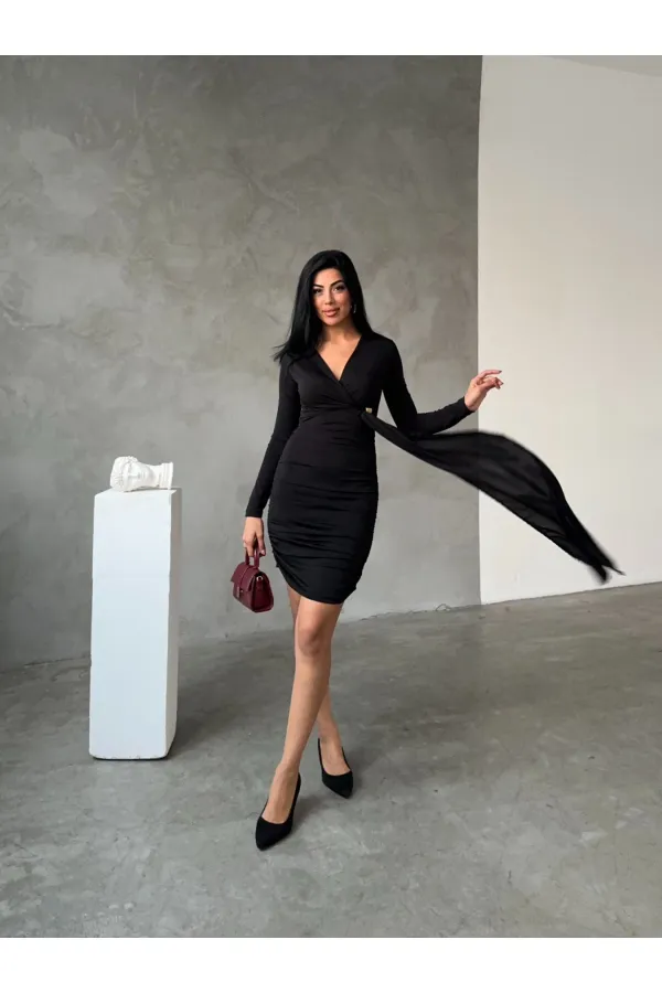Kadın Siyah V Yaka Toka Ve Büzgü Detaylı Elbise HZL25W-FRY122611