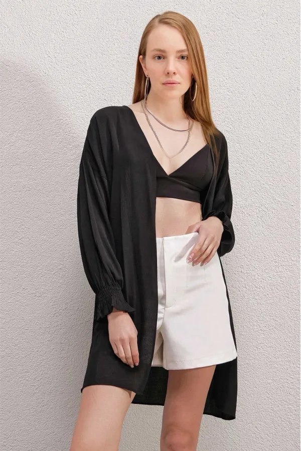 Women's Black Ruffle Sleeve Elastic Loose Kimono HZL23S-BD158821