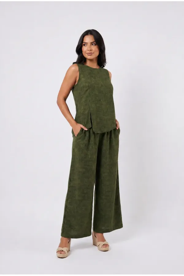 Women's Khaki Linen Textured Relaxed Fit Two-Piece Set HZL26S-VL15141 Women's Khaki Linen Textured Relaxed Fit Two-Piece Set HZL26S-VL15141