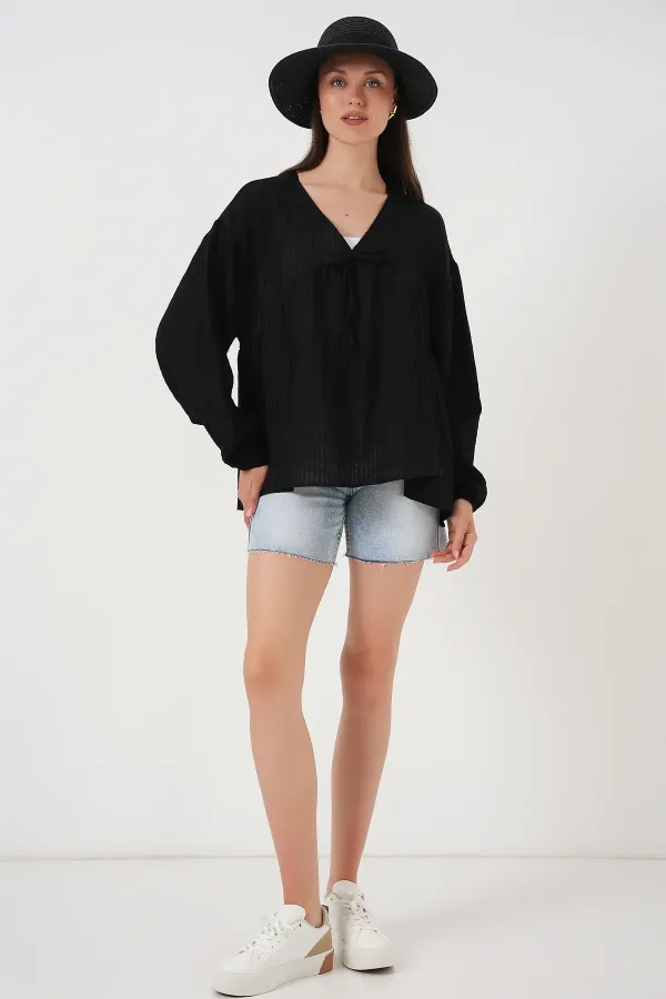 Women's Front Lace-Up Long-Sleeve Blouse 946 - Black