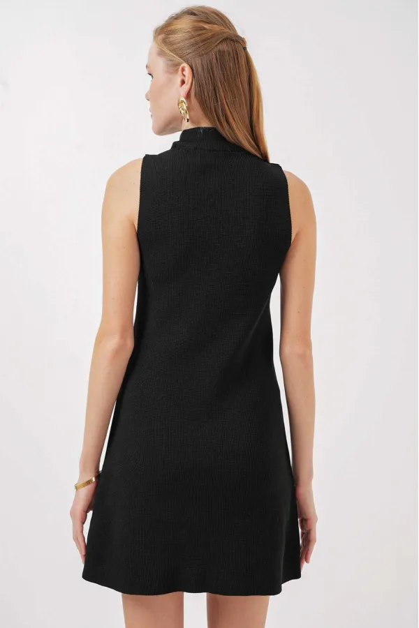 Robe courte en tricot noir à manches zéro pour femme HZL25W-BD1102771