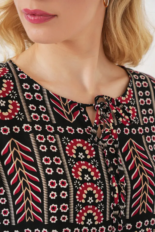 Chemisier à manches courtes à motifs pour femme 969 - Noir