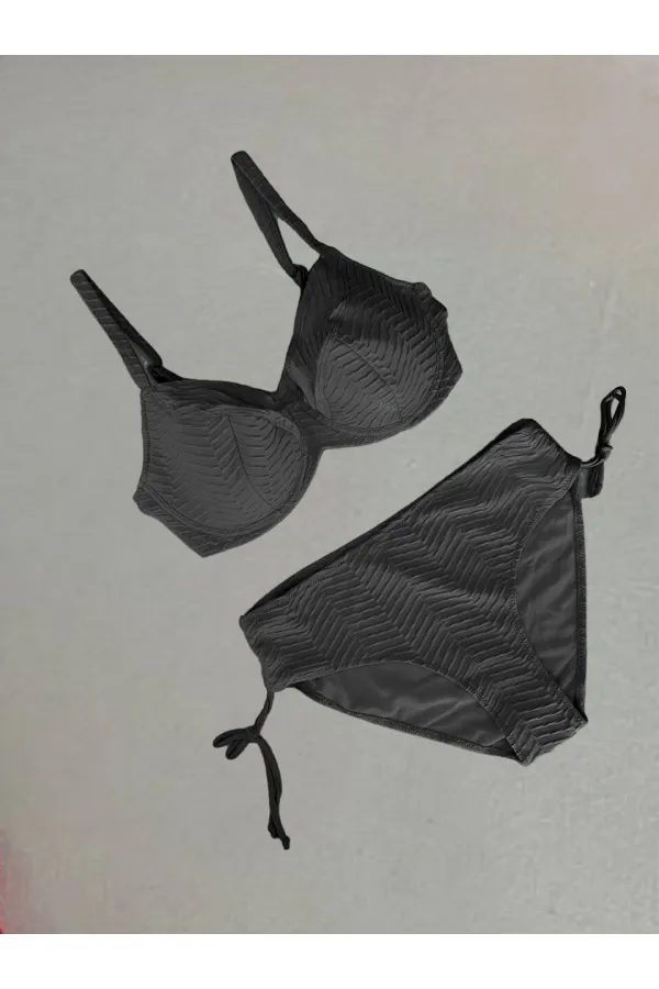 Kadın Siyah Desenli Büyük Beden Astarlı Bikini Takım HZL25S-LC4004