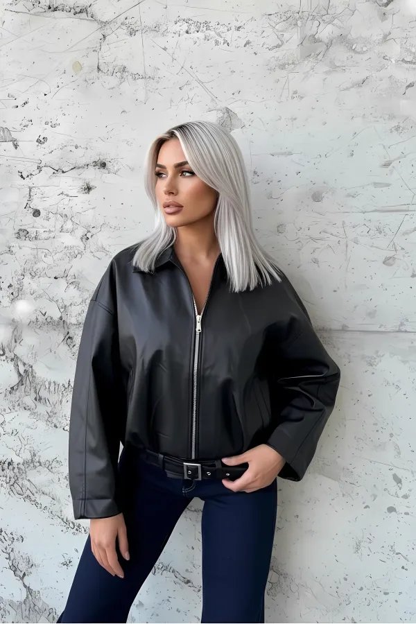 Kadın Siyah Fermuar Kapamalı Oversize Suni Deri Ceket HZL25W-BD110561