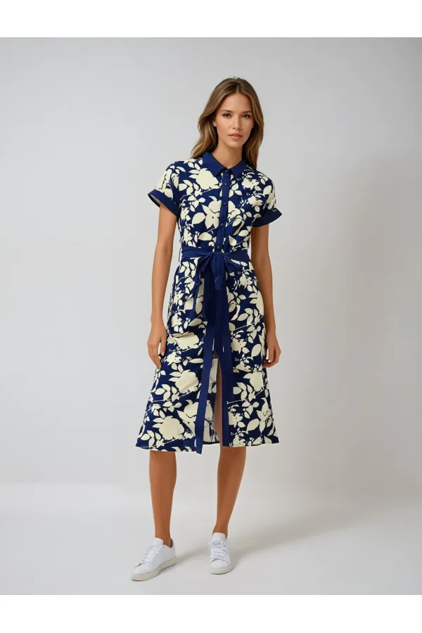 Kadın Lacivert Krem Kuşaklı Çiçek Desenli Düğmeli Yazlık Viskon Elbise HZL24S-BD124551