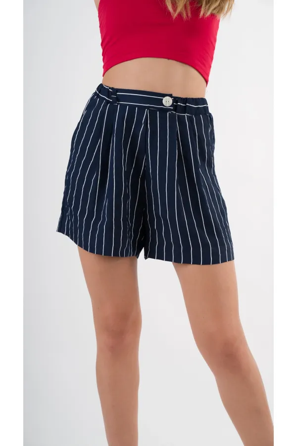 Kadın Lacivert Çizgili  Beli Lastikli Düğme Detaylı Cepli Şort HZL24S-YY277