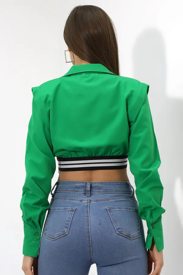 Kadın Yeşil Uzun Kollu Crop Detaylı Poplin Gömlek HZL23W-DSB110091