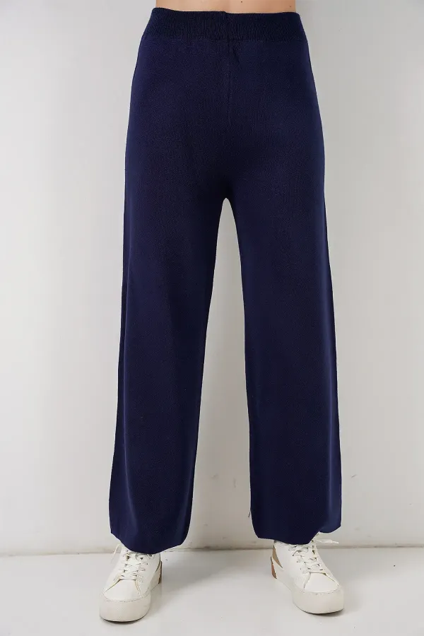 Ensemble deux pièces pour femme : cardigan, pantalon et pull, réf. 15956 - Bleu marine