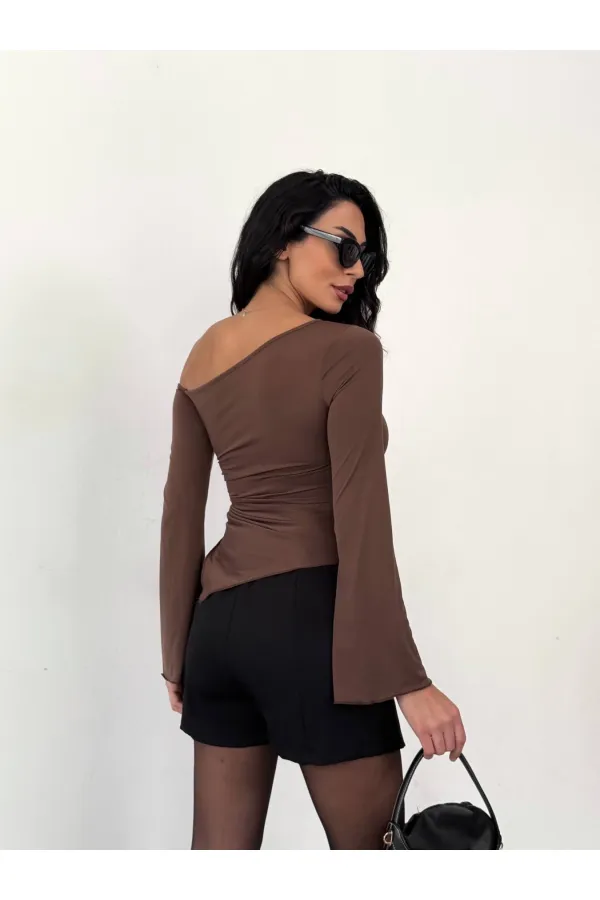 Kadın Kahve Asimetrik Kesim İspanyol Kol Beli Büzgülü Sandy Bluz HZL25W-FRY123591