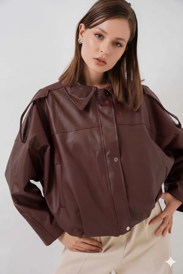 Kadın Bordo Oversize Fermuarlı ve Düğmeli Yandan Cepli Suni Deri Ceket HZL25W-BD110551