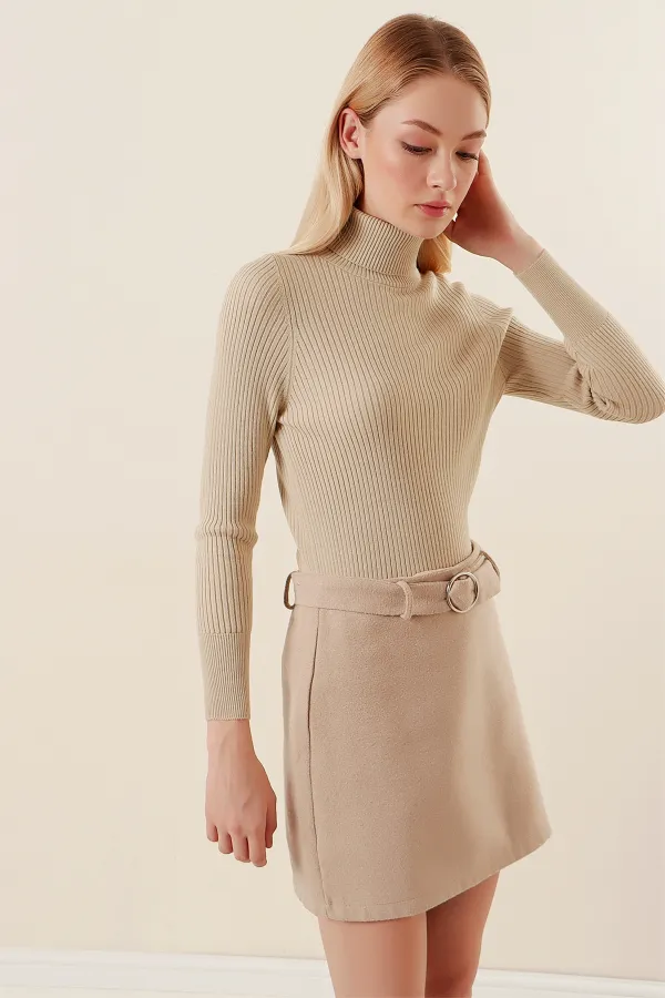 Pull col roulé côtelé beige pour femme HZL22W-BD1445001