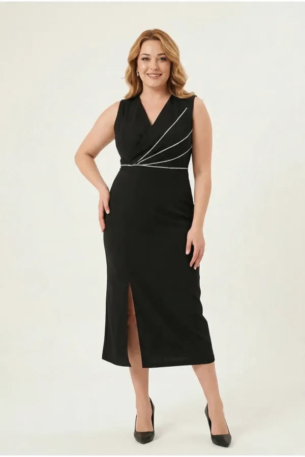 Kadın Siyah Büyük Beden Gümüş Taş İşlemeli Yırtmaç Detay Abiye Elbise HZL26W-PR10051