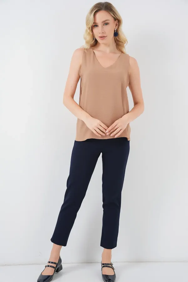 Chemisier sans manches à col en V 950 - Biscuit