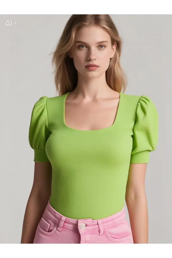 Kadın Fıstık Yeşili Kare Yaka Örme Bluz HZL22W-BD104091