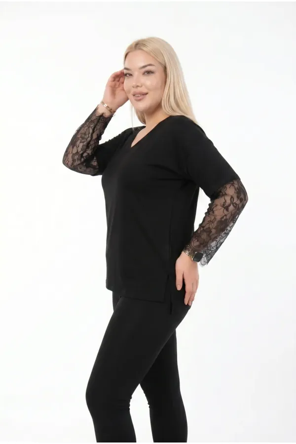 Women's Black Plus Size V-Neck Lace Sleeve Blouse HZL26S-ZSS19661