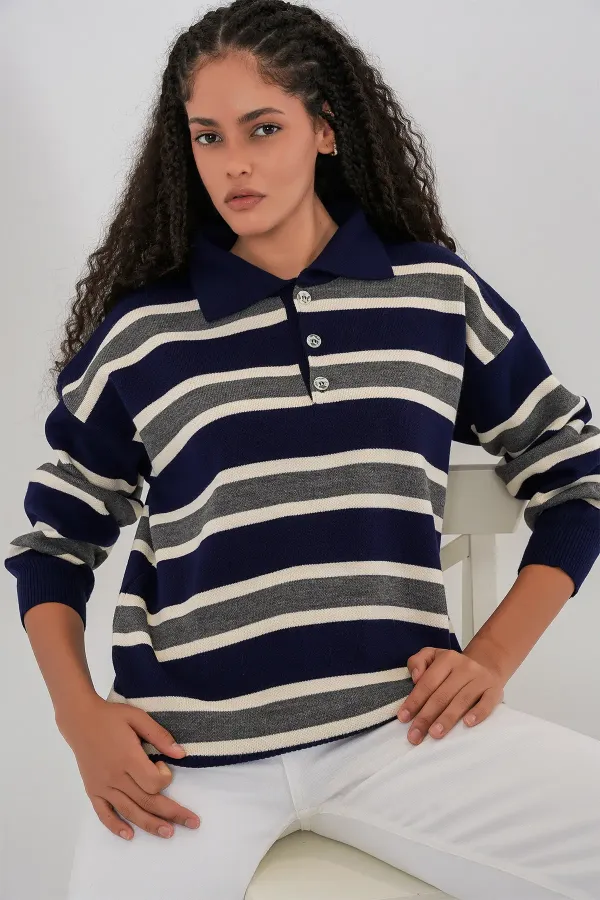 Pull en maille rayé à col polo pour femme 15952 - Bleu marine