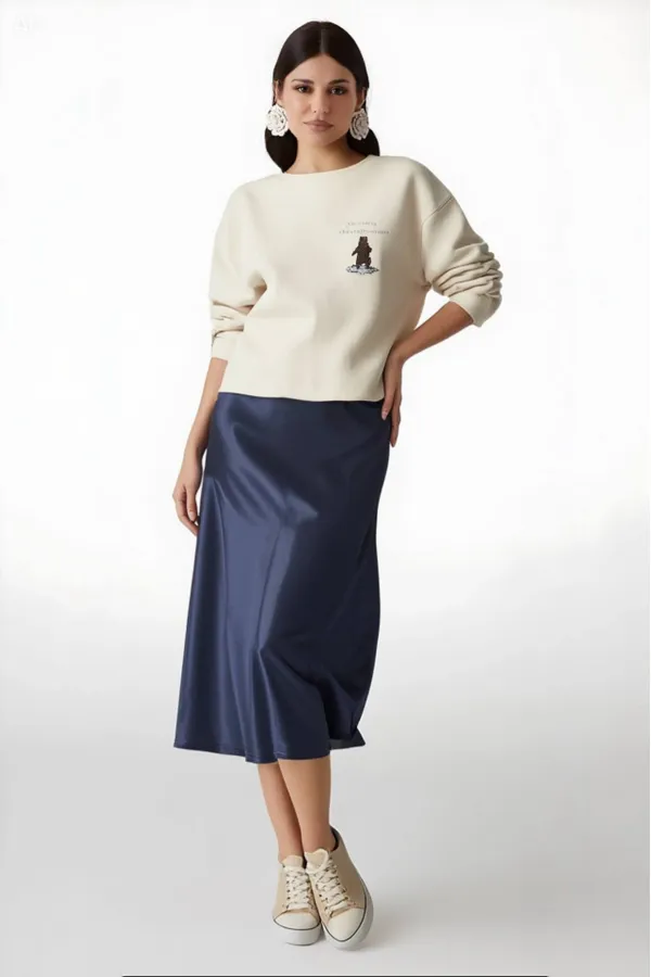 Kadın Lacivert Saten Yüzeyli Beli Lastikli Midi Boy Etek Hzl23s-bd1101471