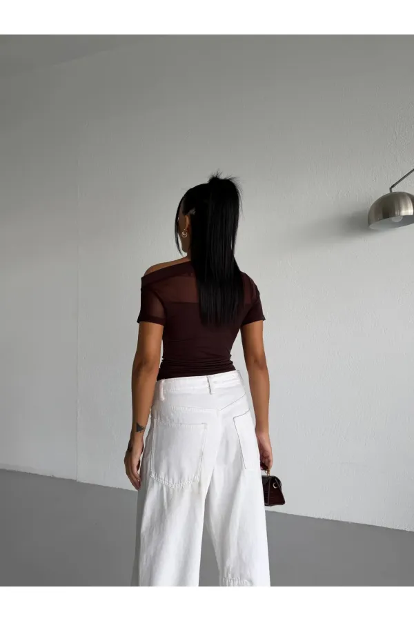 Kadın Kahverengi Tek Omuz Transparan Tül Detaylı Şık Sandy Bluz HZL26S-FRY123871