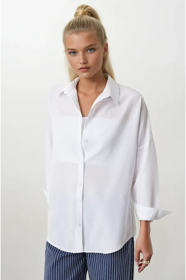 Chemise longue basique blanche oversize pour femme HZL22W-BD139001