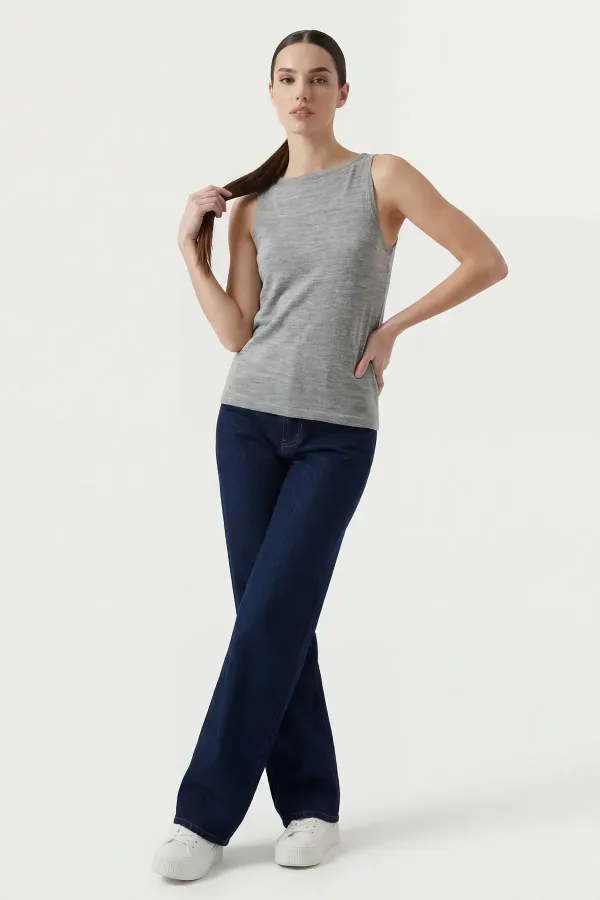 Débardeur tricoté sans manches pour femme 15935 - Gris