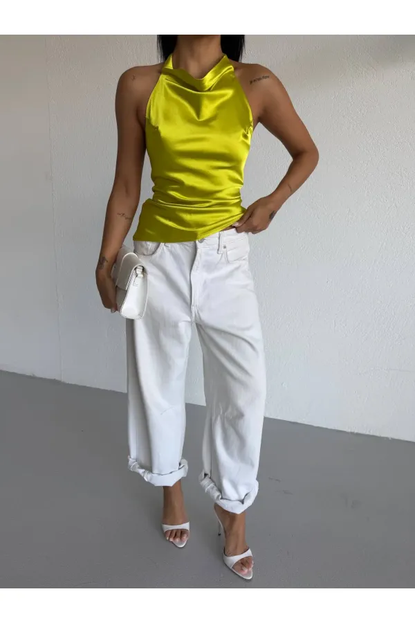 Kadın Fıstık Yeşil Halter Yaka Saten Kumaş Sırt Dekolteli Bluz HZL26W-FRY123801