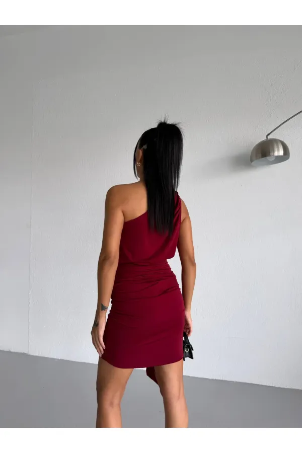 Women's Burgundy One-Shoulder Buckle Detail Draped Sandy Fabric Mini Dress HZL26S-FRY123881