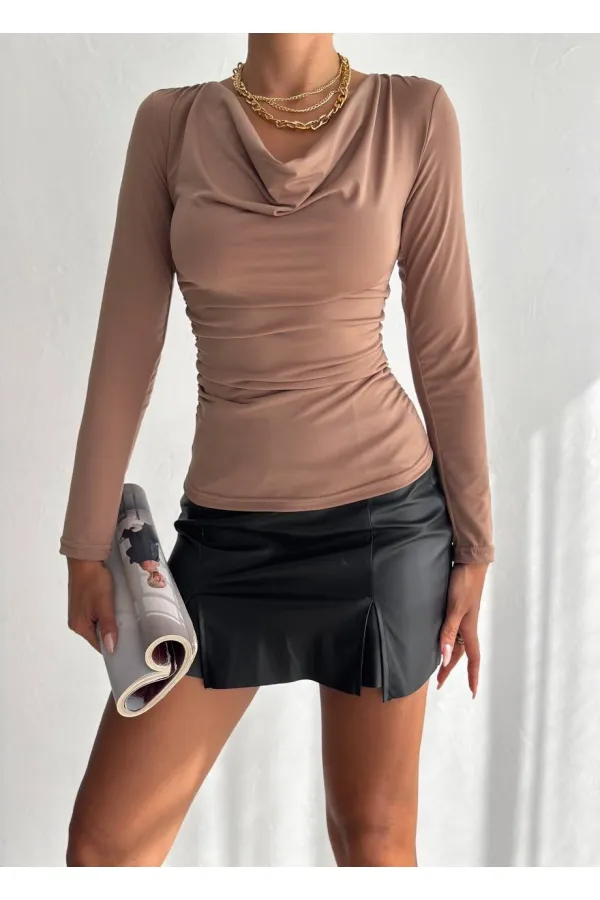 Kadın Bej Degaje Yaka Yandan Büzgülü Uzun Kol Sandy Bluz HZL24W-FRY122481