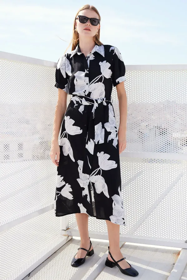 2213 Short-Sleeve Viscose Dress - D. Black