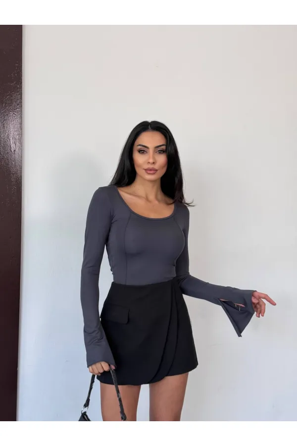 Kadın Antrasit Uzun Kollu Arkası Bağlamalı Fit Kesim Crop Bluz HZL25W-FRY122771