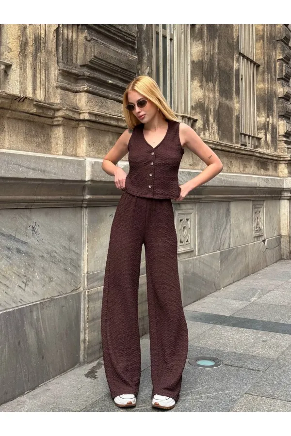 Kadın Kahverengi Beli Lastilkli Gofre Kumaş Pantolon HZL24S-ZK13261