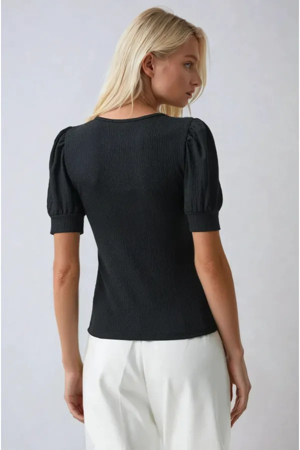 Kadın Siyah Kare Yaka Örme Bluz HZL22W-BD104091