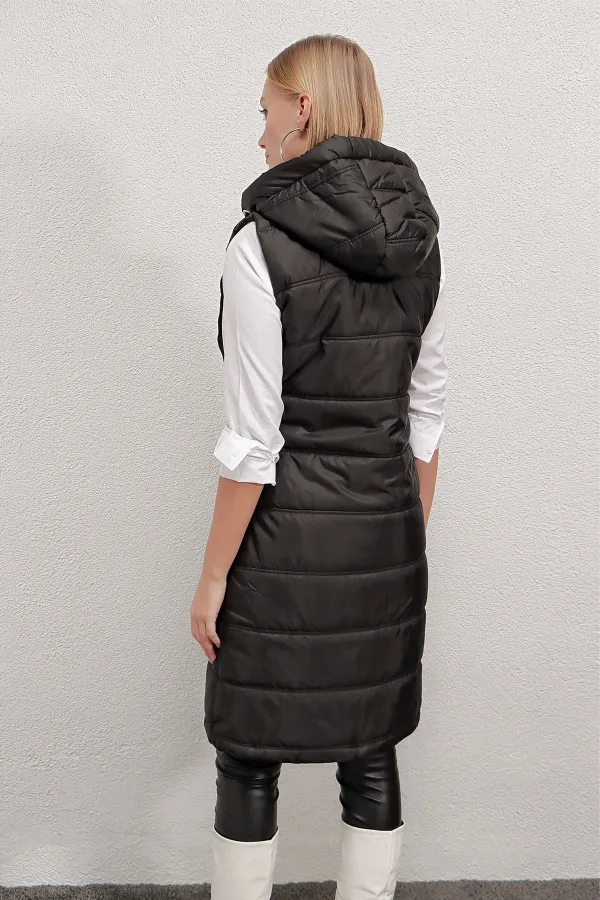 Kadın Siyah Sabit Kapüşonlu Astarlı Uzun Şişme Yelek HZL22W-BD151401